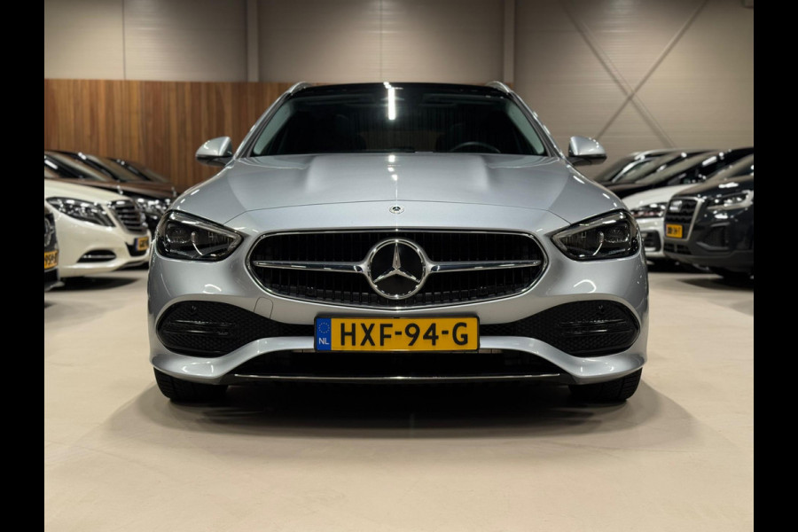 Mercedes-Benz C-Klasse Estate 180 Business Line, Pano, Apple Carplay, Ambiënte Light, Private Glas, Cam, PDC, 18"Velg, Onderhoud