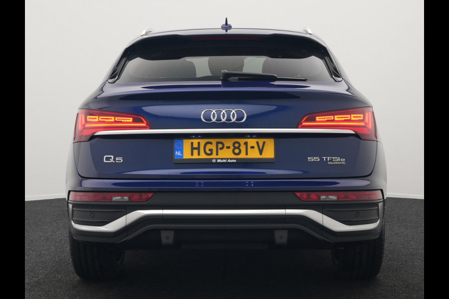 Audi Q5 Sportback 55 TFSI e Quattro S-Line Plug in Hybrid PHEV | Trekhaak af Fabriek | Alcantara Sportstoelen Verwarmd | Adaptive Cruise | Apple Carplay | Virtual | Navigatie | Camera | DAB |