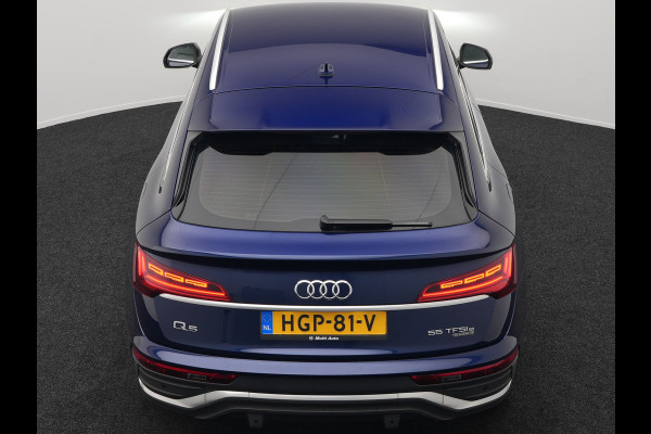 Audi Q5 Sportback 55 TFSI e Quattro S-Line Plug in Hybrid PHEV | Trekhaak af Fabriek | Alcantara Sportstoelen Verwarmd | Adaptive Cruise | Apple Carplay | Virtual | Navigatie | Camera | DAB |