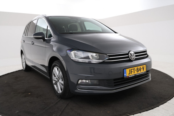 Volkswagen Touran 2.0 TDI SCR Highline 7p 7 persoons, apple carplay, navigatie,