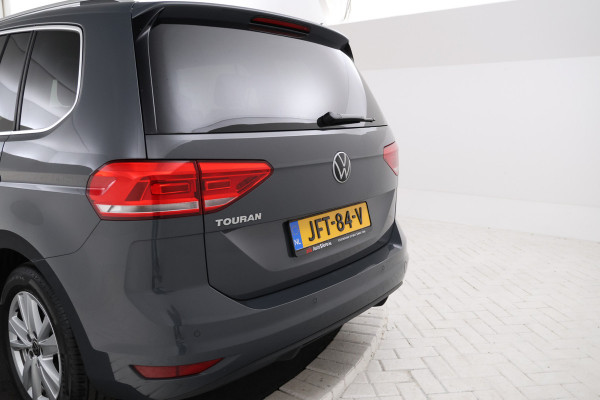 Volkswagen Touran 2.0 TDI SCR Highline 7p 7 persoons, apple carplay, navigatie,