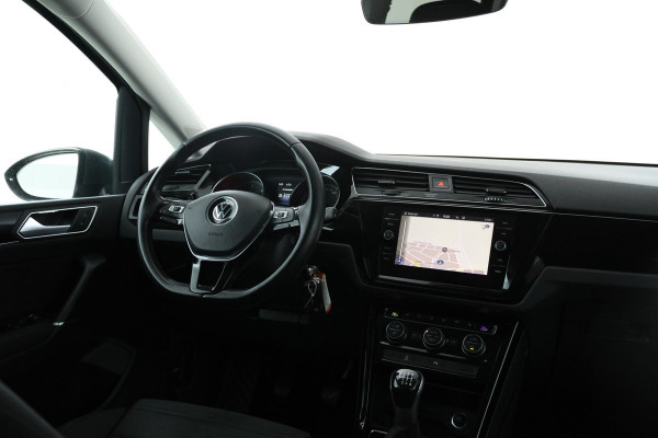 Volkswagen Touran 2.0 TDI SCR Highline 7p 7 persoons, apple carplay, navigatie,