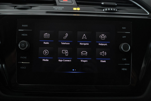 Volkswagen Touran 2.0 TDI SCR Highline 7p 7 persoons, apple carplay, navigatie,