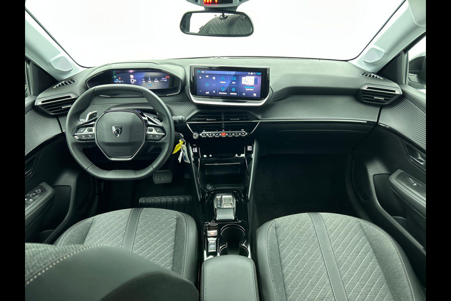 Peugeot 208 1.2 Hybrid 100PK Automaat Allure | Navigatie | Apple Carplay/Android Auto | Airco | Camera | Parkeer sensoren | Cruise Control | Led | Lichtmetalen Velgen