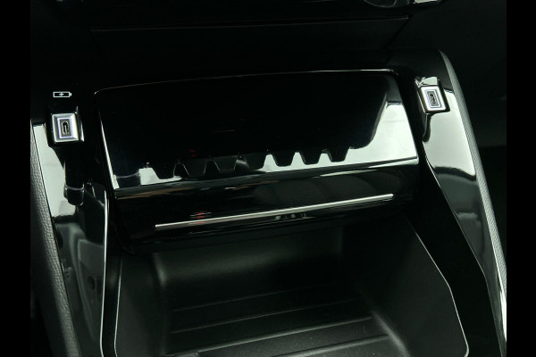 Peugeot 208 1.2 Hybrid 100PK Automaat Allure | Navigatie | Apple Carplay/Android Auto | Airco | Camera | Parkeer sensoren | Cruise Control | Led | Lichtmetalen Velgen