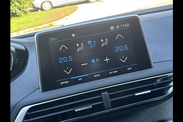 Peugeot 3008 1.2 PureTech Blue Lease Premium  | automaat | navigatie | 19" velgen | trekhaak