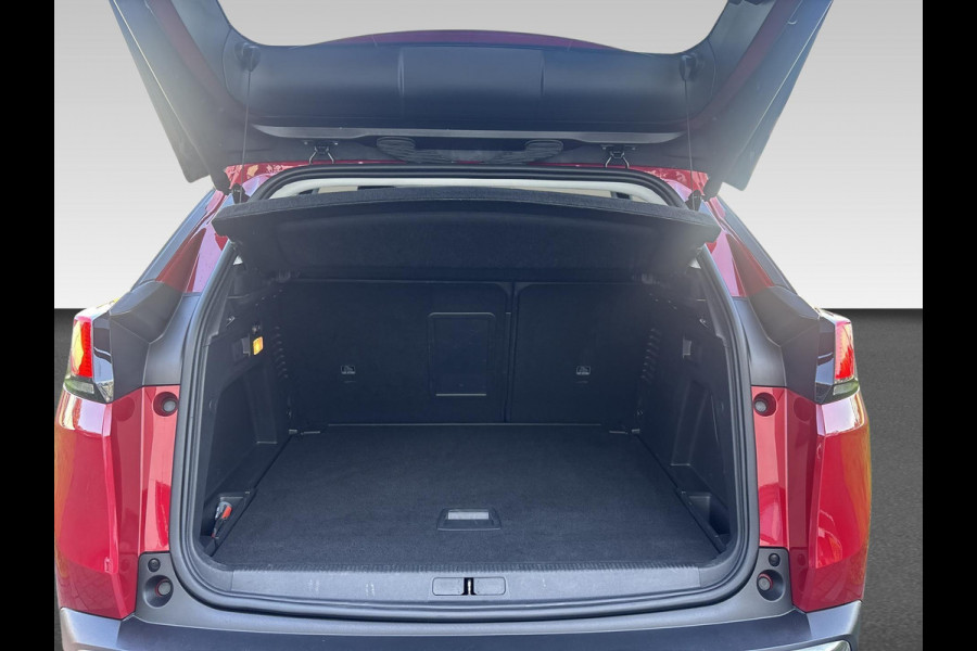 Peugeot 3008 1.2 PureTech Blue Lease Premium  | automaat | navigatie | 19" velgen | trekhaak