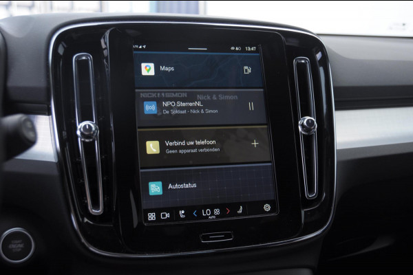 Volvo XC40 B4 211PK Automaat Plus Black Edition / Trekhaak / 360 Camera / Adaptieve cruise control / Stoel- en stuurwielverwarming / Elektrische achterklep / harman kardon Audio / App carplay /