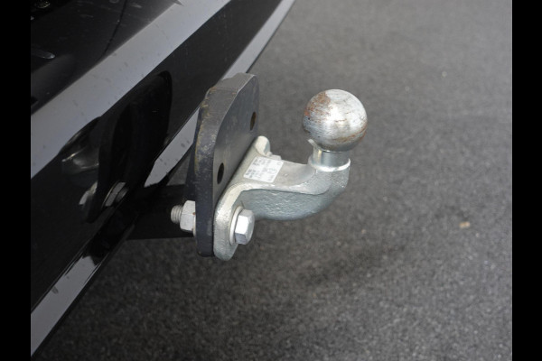 Citroën Berlingo 130PK Automaat L2 Navigatie Apple carplay/ Android Auto Cruise control Trekhaak parkeersensoren 3-Zits Euro6