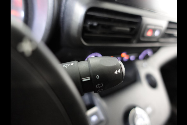 Citroën Berlingo 130PK Automaat L2 Navigatie Apple carplay/ Android Auto Cruise control Trekhaak parkeersensoren 3-Zits Euro6