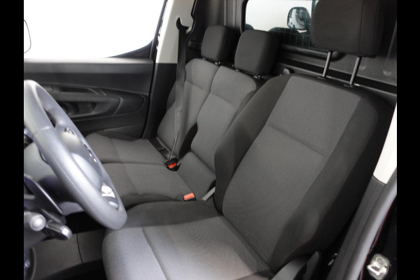 Citroën Berlingo 130PK Automaat L2 Navigatie Apple carplay/ Android Auto Cruise control Trekhaak parkeersensoren 3-Zits Euro6