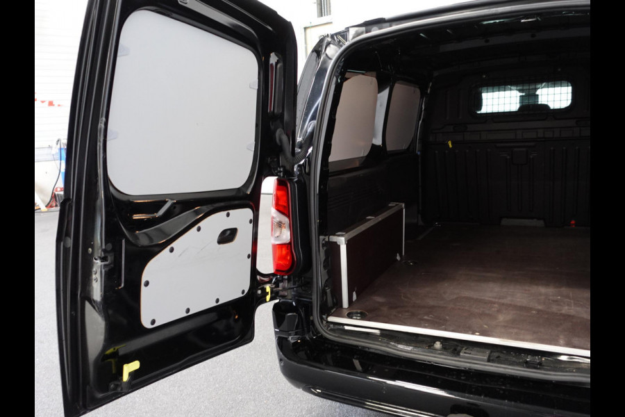 Citroën Berlingo 130PK Automaat L2 Navigatie Apple carplay/ Android Auto Cruise control Trekhaak parkeersensoren 3-Zits Euro6