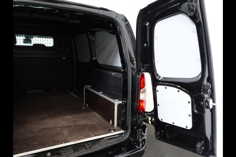 Citroën Berlingo 130PK Automaat L2 Navigatie Apple carplay/ Android Auto Cruise control Trekhaak parkeersensoren 3-Zits Euro6