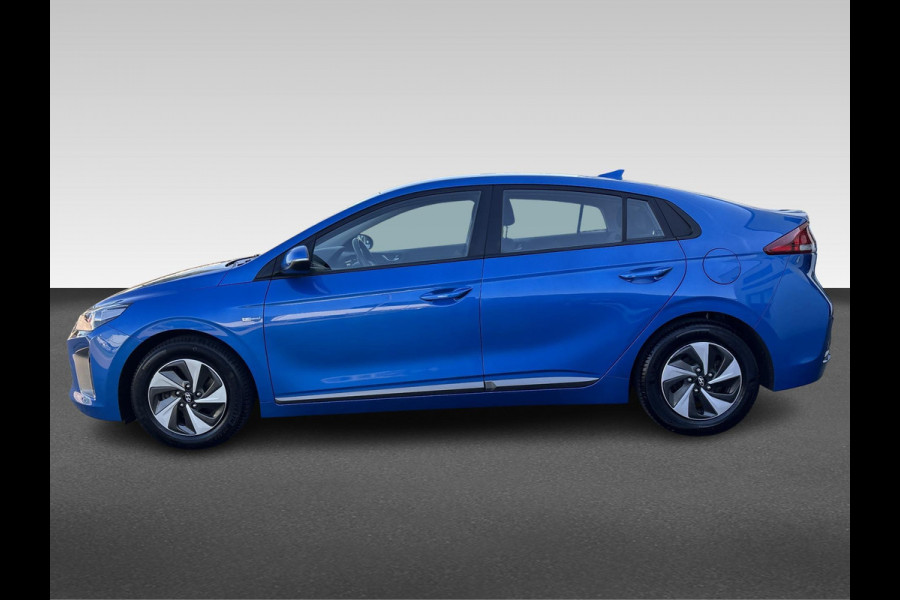 Hyundai IONIQ 1.6 GDi i-Motion  | adaptive cruise control | climate control  | achteruitrijcamera | DAB | Hyundai IONIQ 1.6 GDi i-Motion  | adaptive cruise control | climate control  | achteruitrijcamera | DAB |