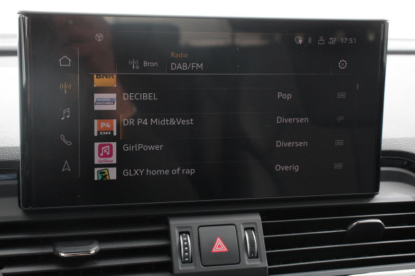 Audi Q5 Sportback 50 TFSI e S Edition S-Tronic Plug in Hybrid | Navigatie | Climate Control | Camera | Adaptive Cruise Control | Elektrische Achterklep | Led Matrix | Stoelverwarming | Audi Q5 Sportback 50 TFSI e S Edition S-Tronic Plug in Hybrid | Navigatie | Climate Control | Camera | Adaptive Cruise Control | Elektrische Achterklep | Led Matrix | Stoelverwarming |