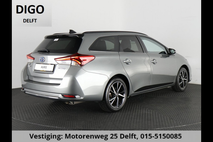 Toyota Auris Touring Sports 1.8 HYBRID DYNAMIC ULTIMATE AUTOM.GARANTIE 3-2027 CLIMA.CRUISE.BLACKLINE .