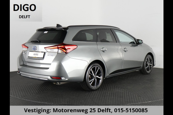 Toyota Auris Touring Sports 1.8 HYBRID DYNAMIC ULTIMATE AUTOM.GARANTIE 3-2027 CLIMA.CRUISE.BLACKLINE .