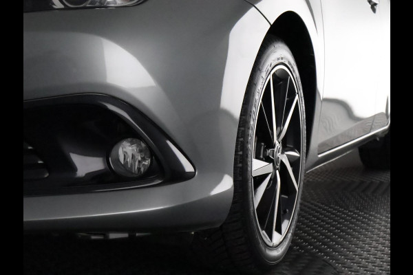 Toyota Auris Touring Sports 1.8 HYBRID DYNAMIC ULTIMATE AUTOM.GARANTIE 3-2027 CLIMA.CRUISE.BLACKLINE .