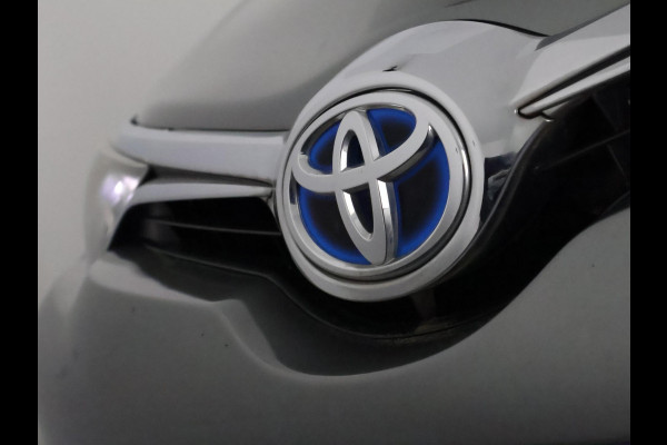 Toyota Auris Touring Sports 1.8 HYBRID DYNAMIC ULTIMATE AUTOM.GARANTIE 3-2027 CLIMA.CRUISE.BLACKLINE .