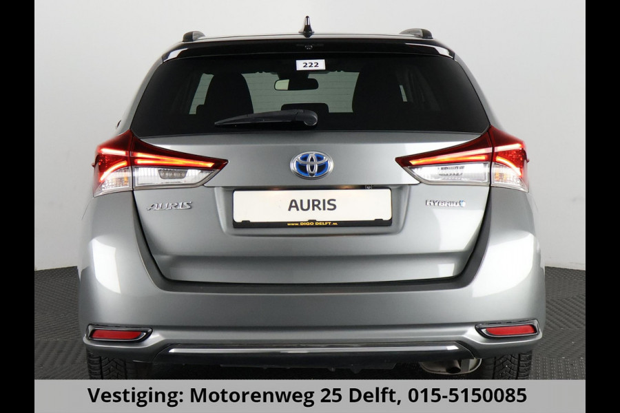 Toyota Auris Touring Sports 1.8 HYBRID DYNAMIC ULTIMATE AUTOM.GARANTIE 3-2027 CLIMA.CRUISE.BLACKLINE .