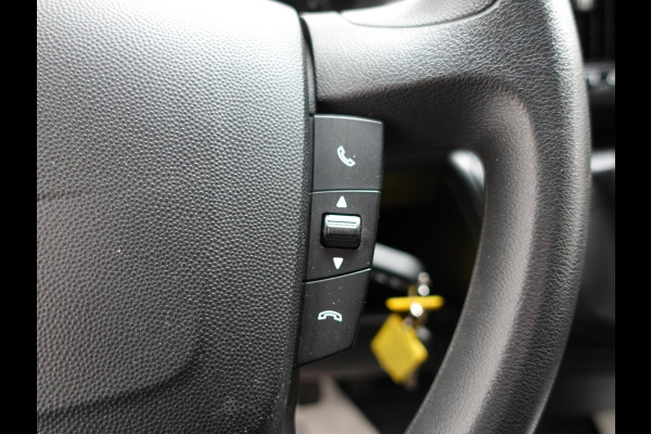 Citroën Jumper L2H2 120pk Navigatie Camera Airco Cruise control Trekhaak Sidebars 3-zits Euro6