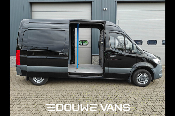 Mercedes-Benz Sprinter Automaat 214 L2 H2 MBUX Trekhaak Airco