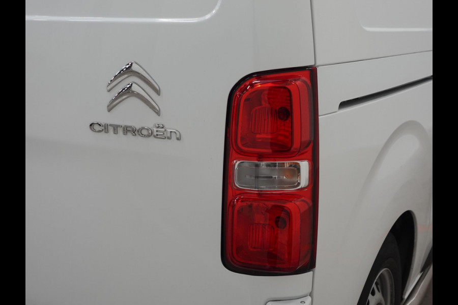 Citroën Jumpy 95pk L2 Airco Cruise control Parkeersensoren Euro6 Sidebars * Citroën Jumpy 95pk L2 Airco Cruise control Parkeersensoren Euro6 Sidebars *