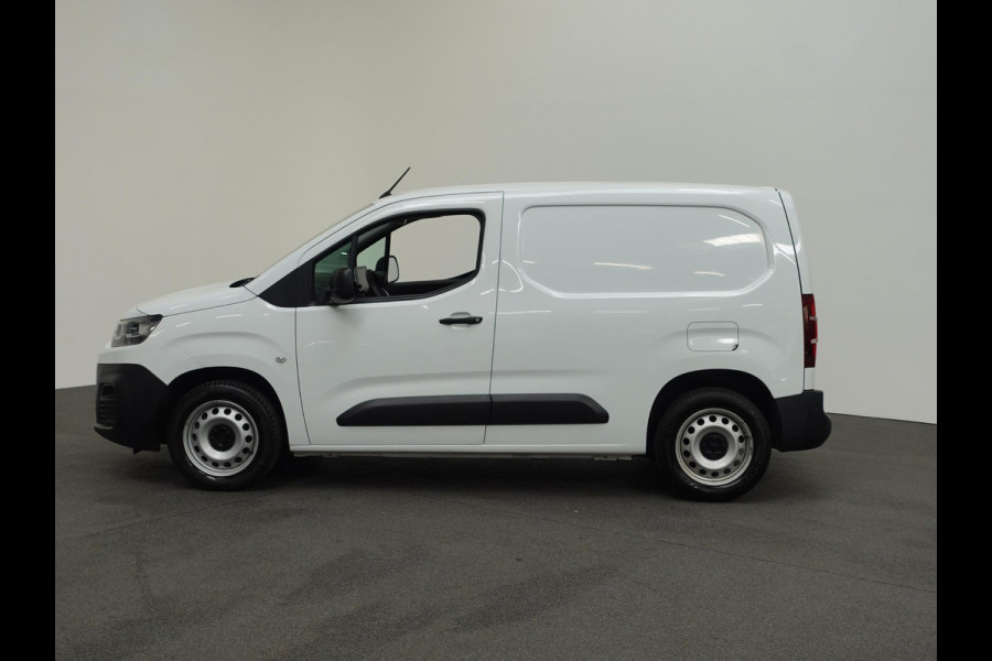 Citroën Berlingo L1H1 130pk Automaat Apple Carplay Cruise control Parkeersensoren 3-zits Airco Euro6