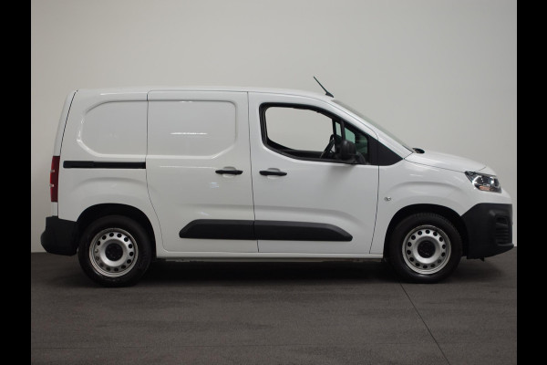Citroën Berlingo L1H1 130pk Automaat Apple Carplay Cruise control Parkeersensoren 3-zits Airco Euro6