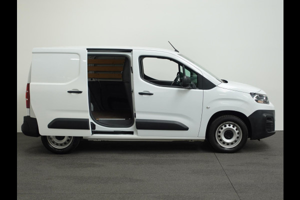 Citroën Berlingo L1H1 130pk Automaat Apple Carplay Cruise control Parkeersensoren 3-zits Airco Euro6