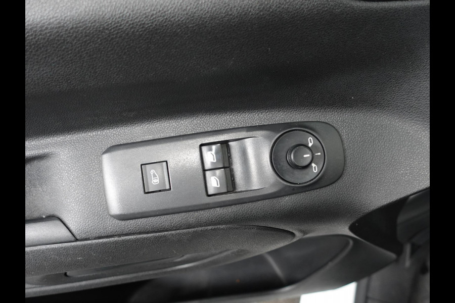 Citroën Berlingo L1H1 130pk Automaat Apple Carplay Cruise control Parkeersensoren 3-zits Airco Euro6