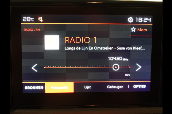 Citroën Berlingo L1H1 130pk Automaat Apple Carplay Cruise control Parkeersensoren 3-zits Airco Euro6
