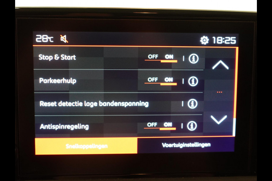 Citroën Berlingo L1H1 130pk Automaat Apple Carplay Cruise control Parkeersensoren 3-zits Airco Euro6