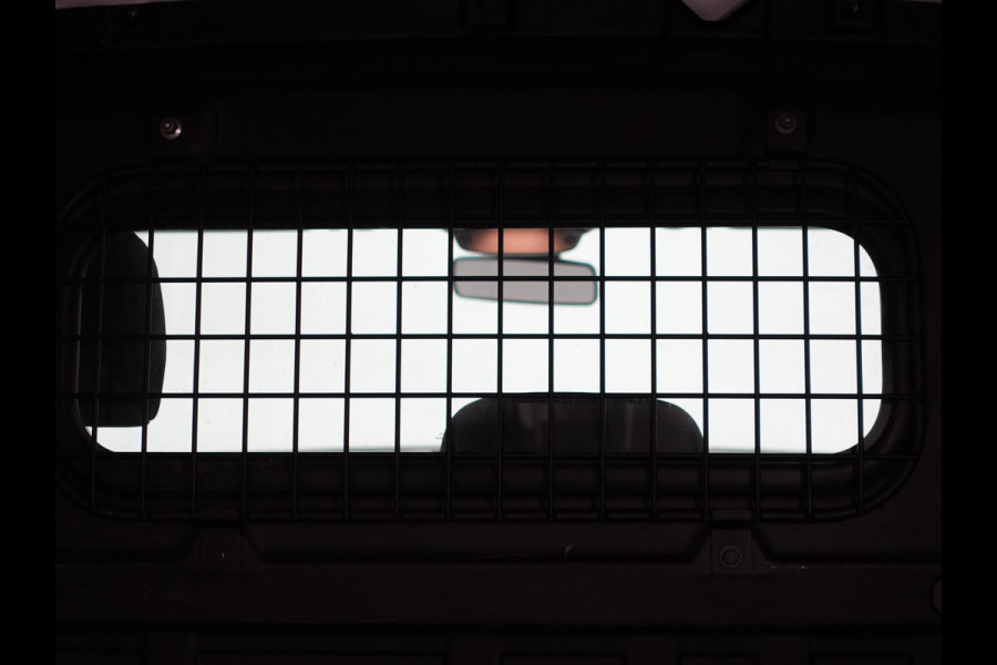 Citroën Berlingo L1H1 130pk Automaat Apple Carplay Cruise control Parkeersensoren 3-zits Airco Euro6