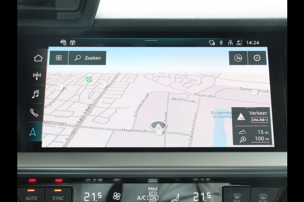 Audi A3 Sportback 40 TFSI e PHEV 204pk Advanced S Tronic | Panorama dak | Climate control | Adaptive cruise control | LED | Parkeersensoren | Keyless | Navigatie | Verwarmde voorstoelen | Apple Carplay/ Android Auto