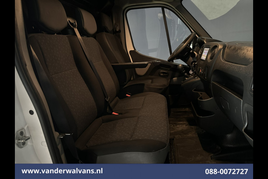Opel Movano 2.3 CDTI 146pk L2H2 Euro6 Airco | Imperiaal | Trap | Camera | Navigatie | 2500kg Trekhaak Cruisecontrol, Parkeersensoren, Bijrijdersbank
