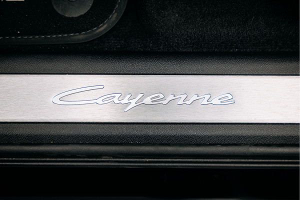 Porsche Cayenne Coupé 3.0 E-Hybrid Vol uitgevoerde Cayenne