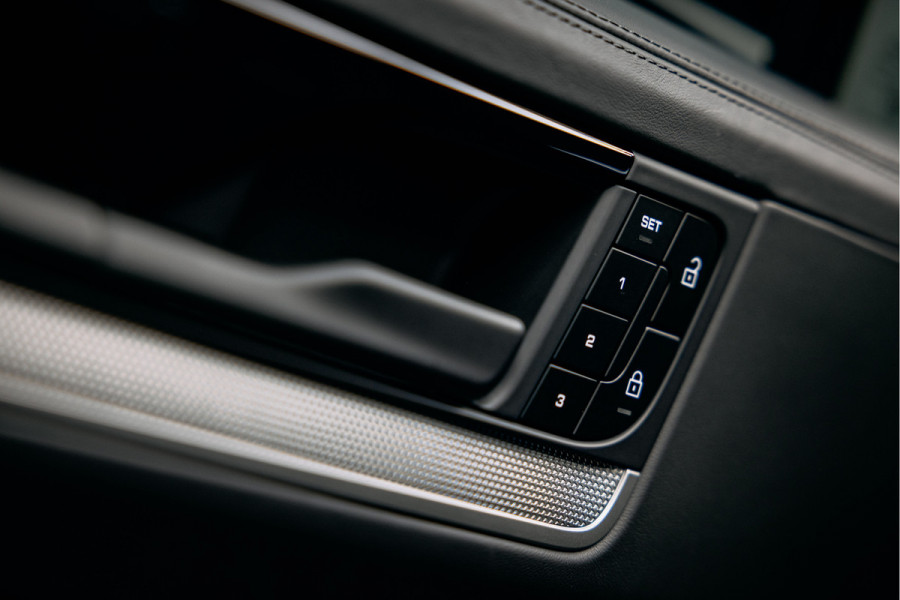Porsche Cayenne Coupé 3.0 E-Hybrid Vol uitgevoerde Cayenne