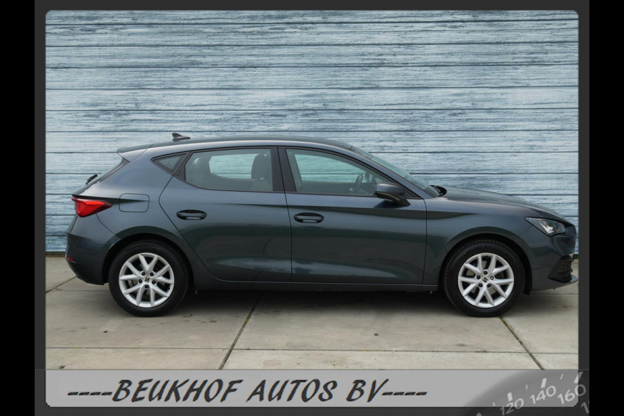 Seat Leon 1.0 TSI Style Business Intense Trekhaak Carplay Seat Leon 1.0 TSI Style Business Intense Trekhaak Carplay