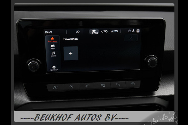Seat Leon 1.0 TSI Style Business Intense Trekhaak Carplay Seat Leon 1.0 TSI Style Business Intense Trekhaak Carplay