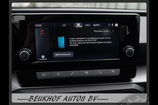 Seat Leon 1.0 TSI Style Business Intense Trekhaak Carplay Seat Leon 1.0 TSI Style Business Intense Trekhaak Carplay