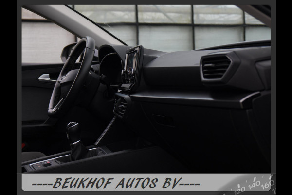 Seat Leon 1.0 TSI Style Business Intense Trekhaak Carplay Seat Leon 1.0 TSI Style Business Intense Trekhaak Carplay