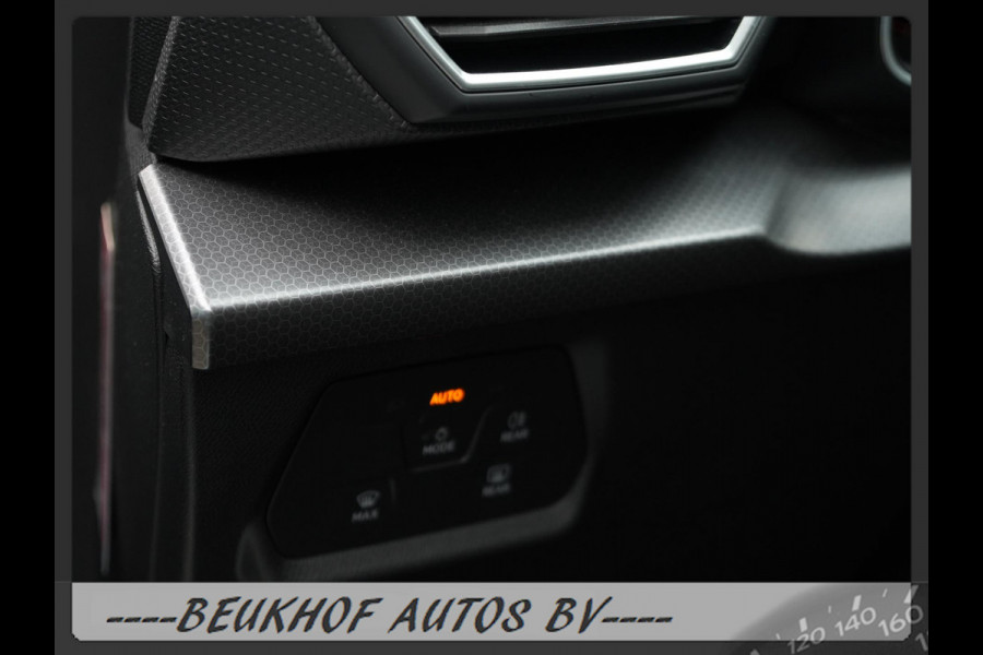 Seat Leon 1.0 TSI Style Business Intense Trekhaak Carplay Seat Leon 1.0 TSI Style Business Intense Trekhaak Carplay
