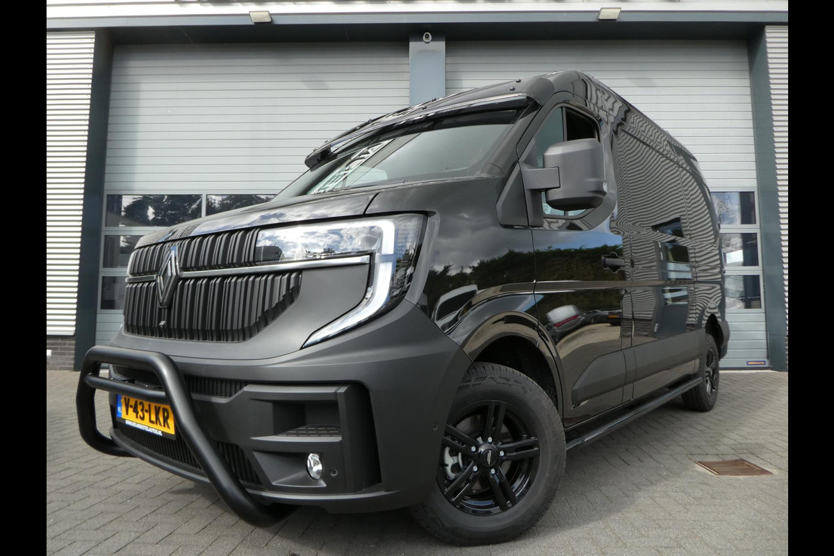 Renault Master T35 2.0 dCi 170 L2H2 BLACK EDITION, Airco LED, Camera, Navi, PDC.