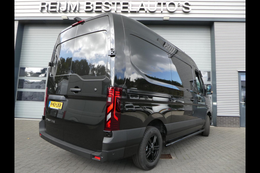 Renault Master T35 2.0 dCi 170 L2H2 BLACK EDITION, Airco LED, Camera, Navi, PDC.