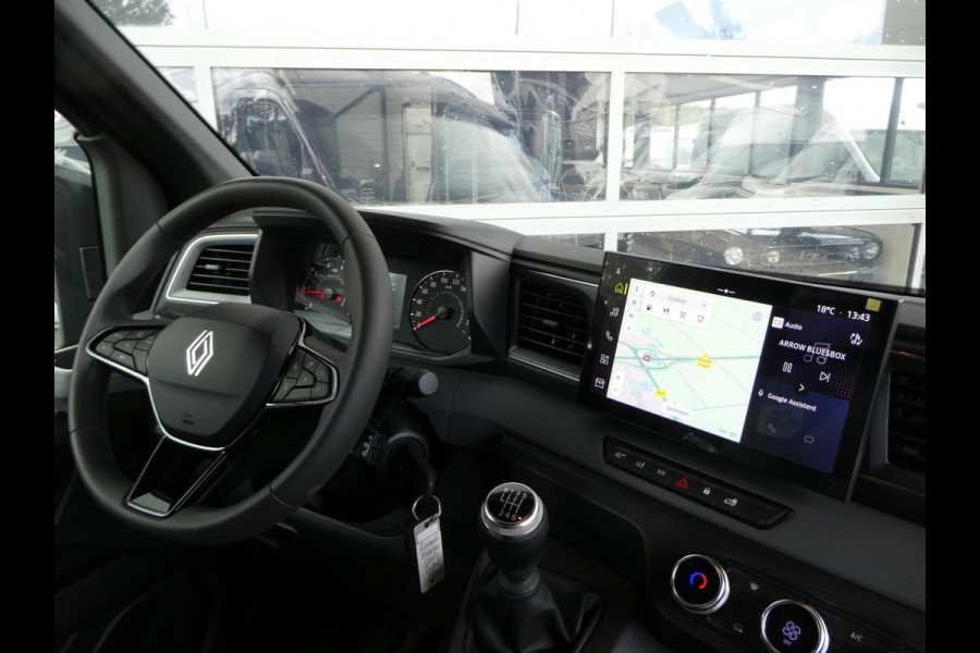 Renault Master T35 2.0 dCi 170 L2H2 BLACK EDITION, Airco LED, Camera, Navi, PDC.