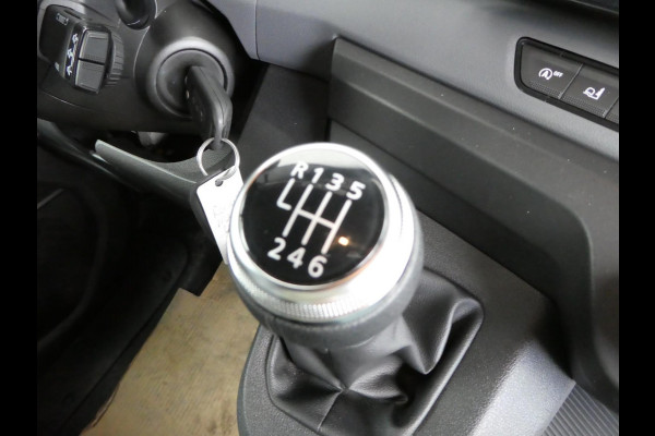 Renault Master T35 2.0 dCi 170 L2H2 BLACK EDITION, Airco LED, Camera, Navi, PDC.