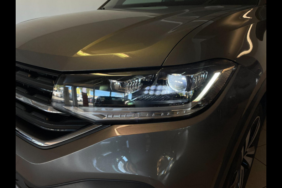 Volkswagen T-Cross 1.0 TSI R-Line 115PK AUTOMAAT AIRCO CLIMA NAVI CRUISE VIRT COCKPIT APPLE CARPLAY CAM R-LINE INT VELG NIEUWSTAAT