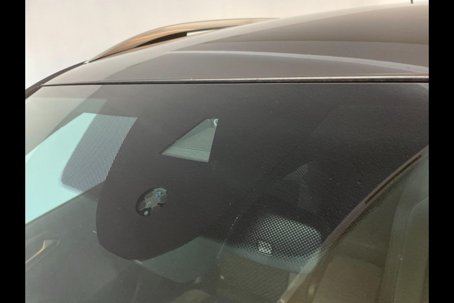 Volkswagen T-Cross 1.0 TSI R-Line 115PK AUTOMAAT AIRCO CLIMA NAVI CRUISE VIRT COCKPIT APPLE CARPLAY CAM R-LINE INT VELG NIEUWSTAAT