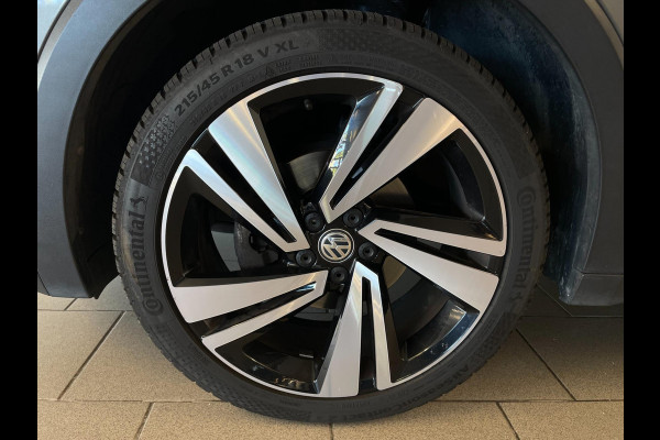 Volkswagen T-Cross 1.0 TSI R-Line 115PK AUTOMAAT AIRCO CLIMA NAVI CRUISE VIRT COCKPIT APPLE CARPLAY CAM R-LINE INT VELG NIEUWSTAAT